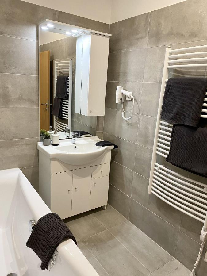 Aqualita Apartman 잘라카로쉬 외부 사진